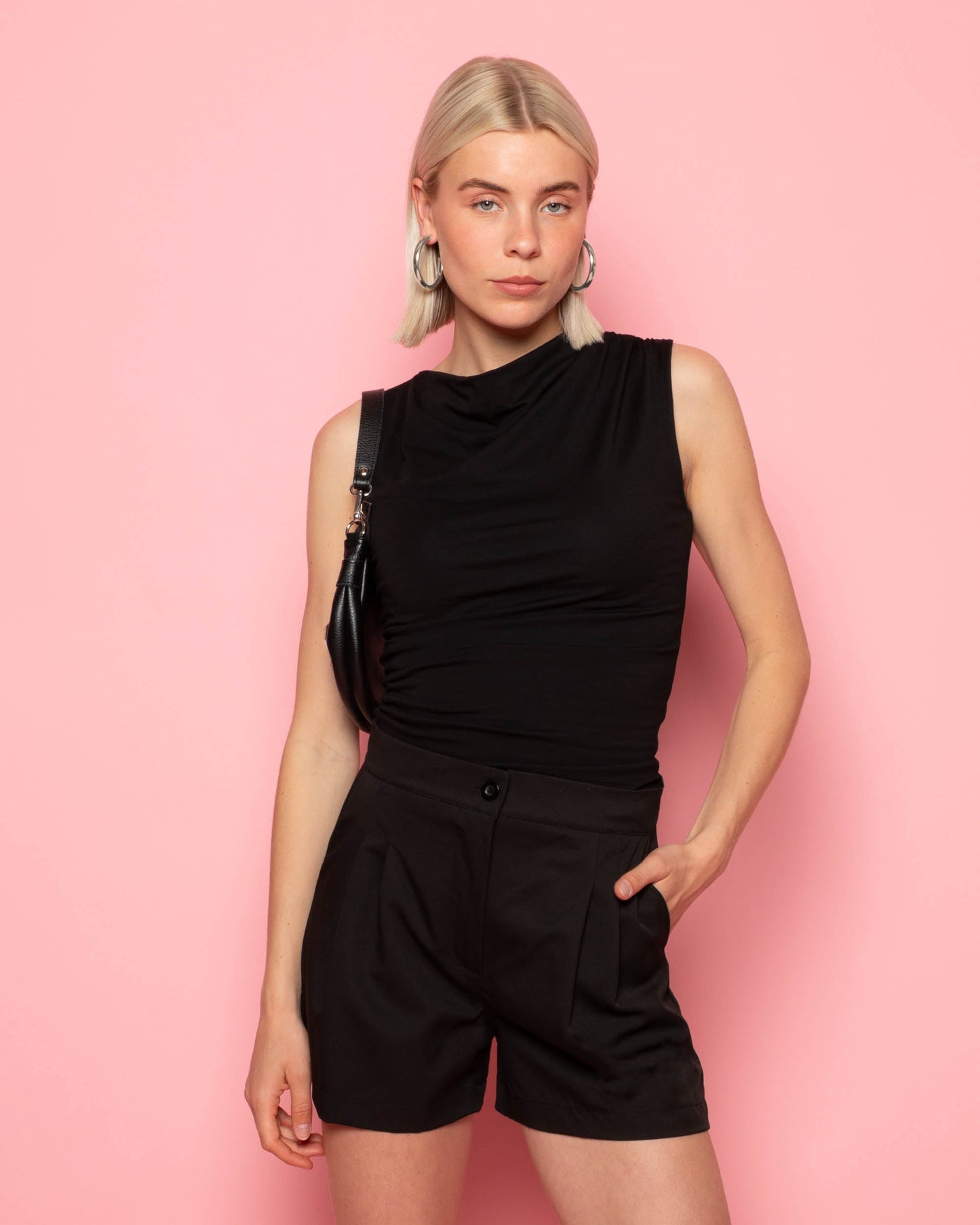 ZOEY SHORTS ZWART