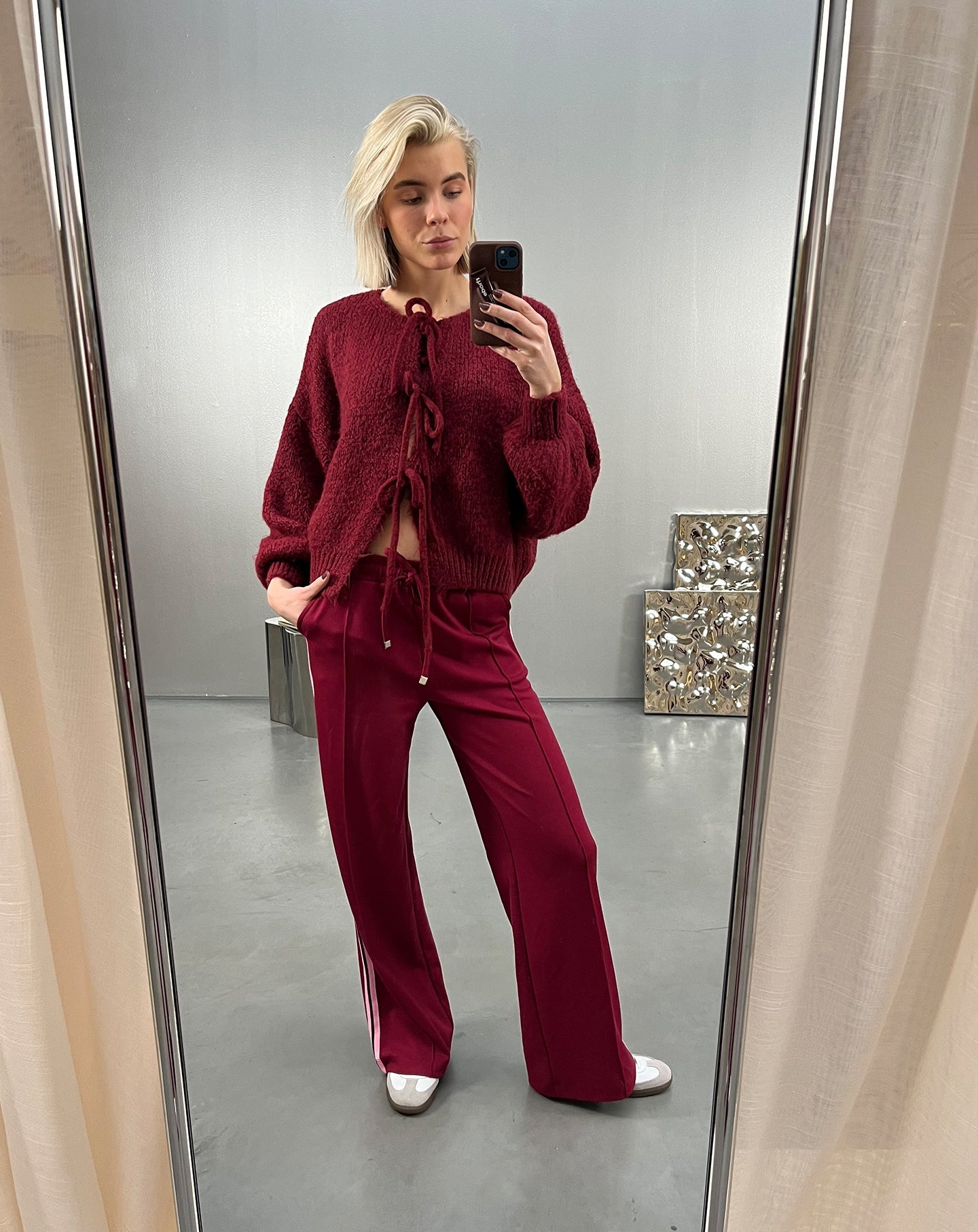 VIVI BOW CARDIGAN BURGUNDY