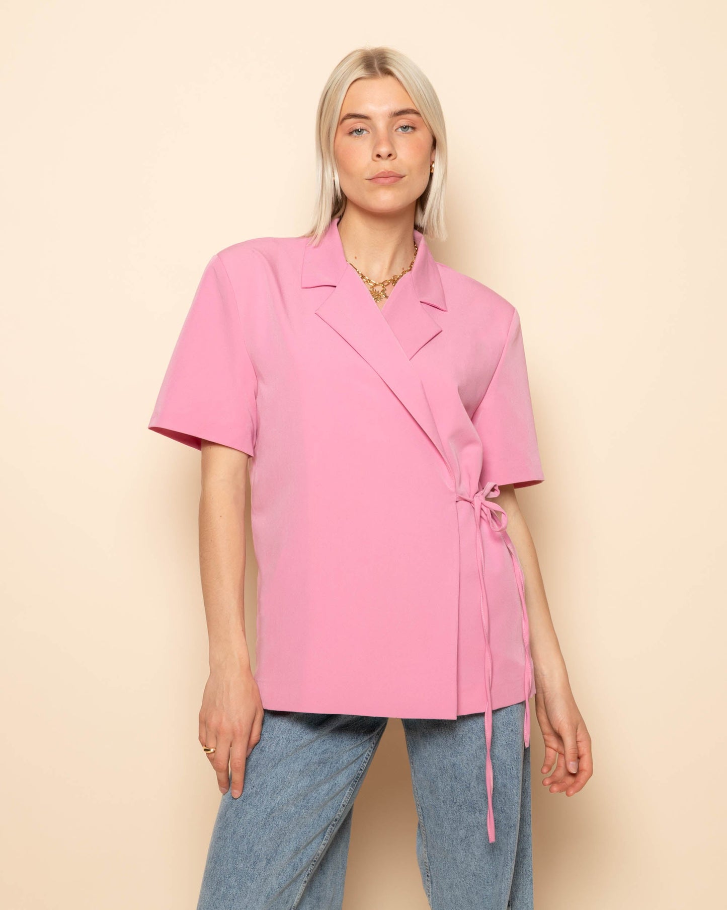 ZOEY WRAP UP SHORT SLEEVE BLAZER ROZE