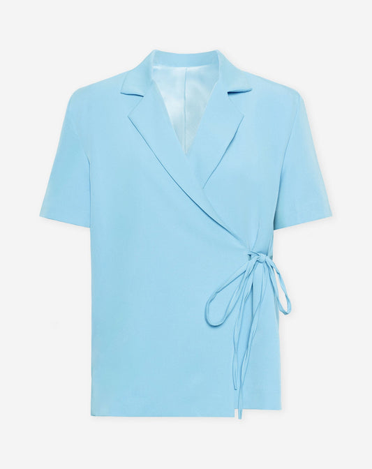 ZOEY WRAP UP SHORT SLEEVE BLAZER LICHTBLAUW