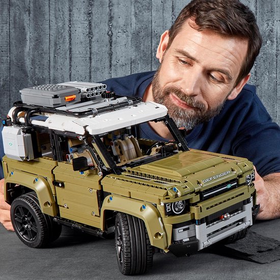 LEGO Technic Land Rover Defender - 42110